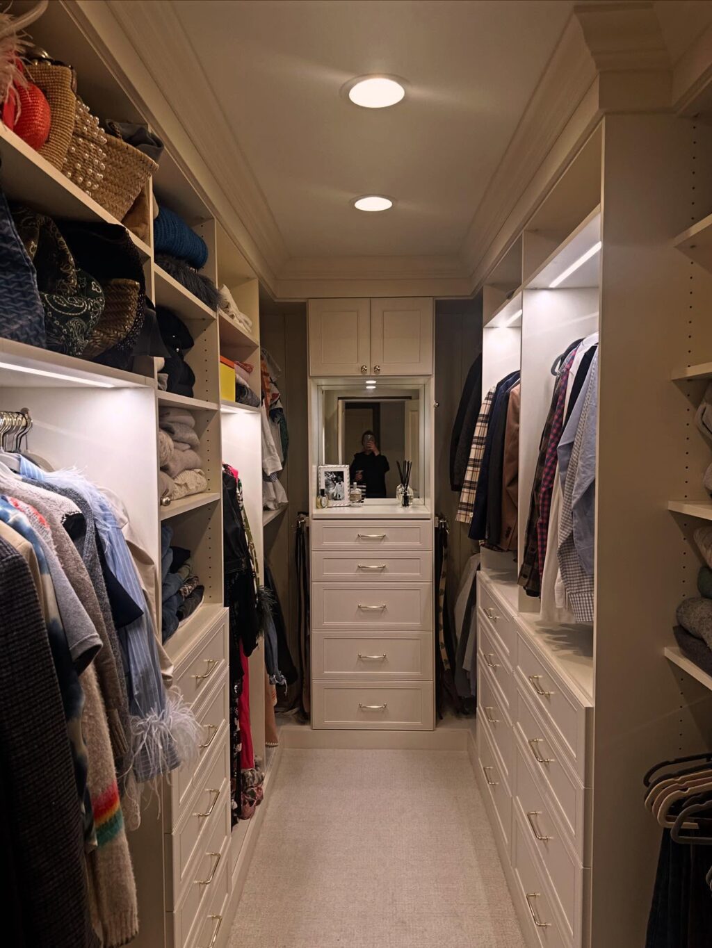 Instagram post from ohiocustomclosets. This post is in position 0.